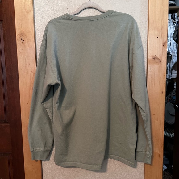 Nike long sleeve tee - Picture 3 of 3